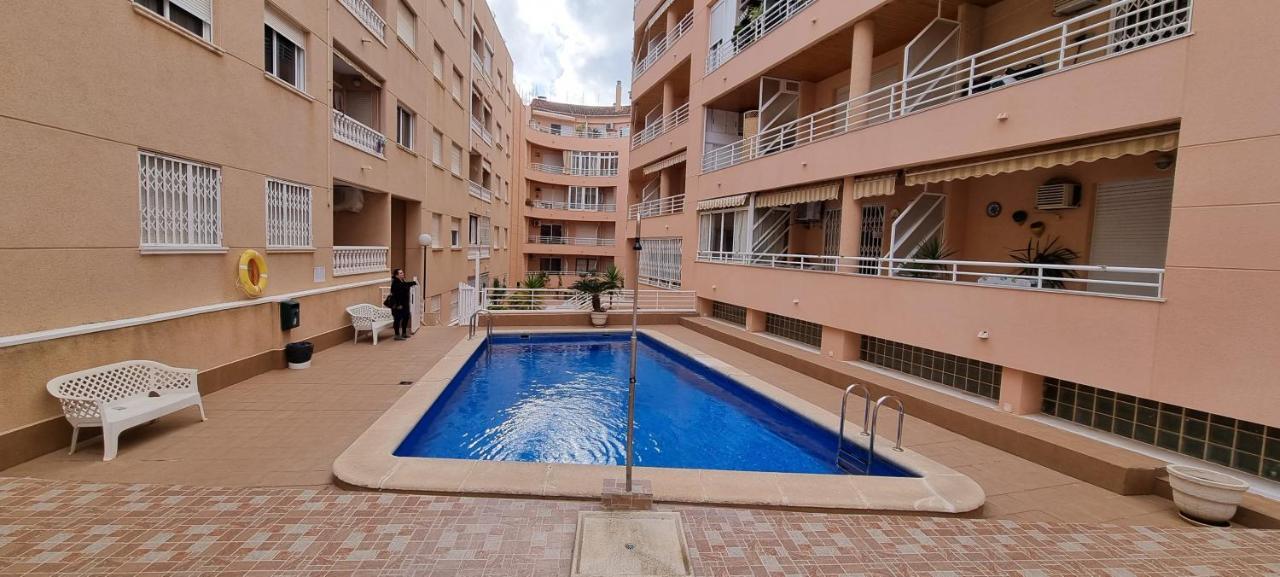 Apartament Dos Playas Torrevieja Exterior photo